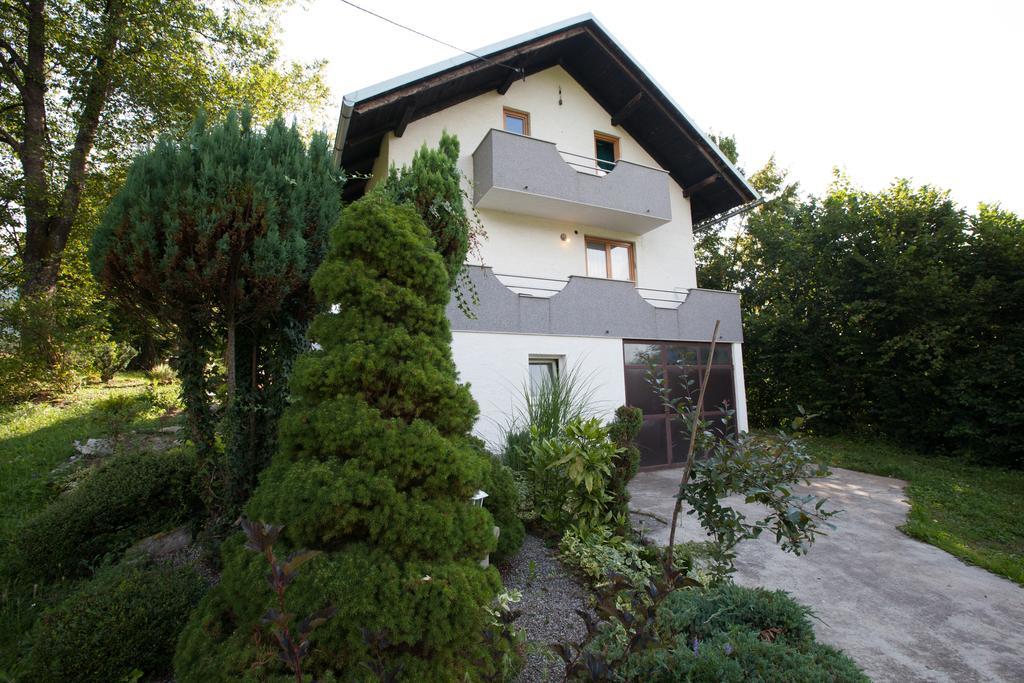 Holiday Home Tin Ogulin Exteriér fotografie